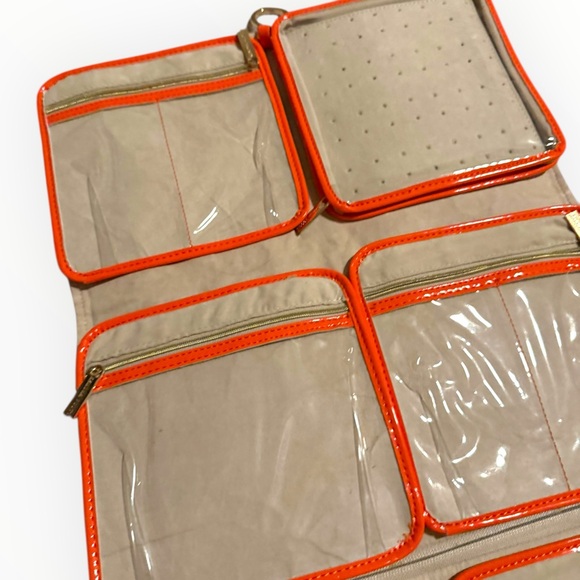 Kendra Scott Large Jet Set Zebra Jewelry Organizer - Picture 6 of 6